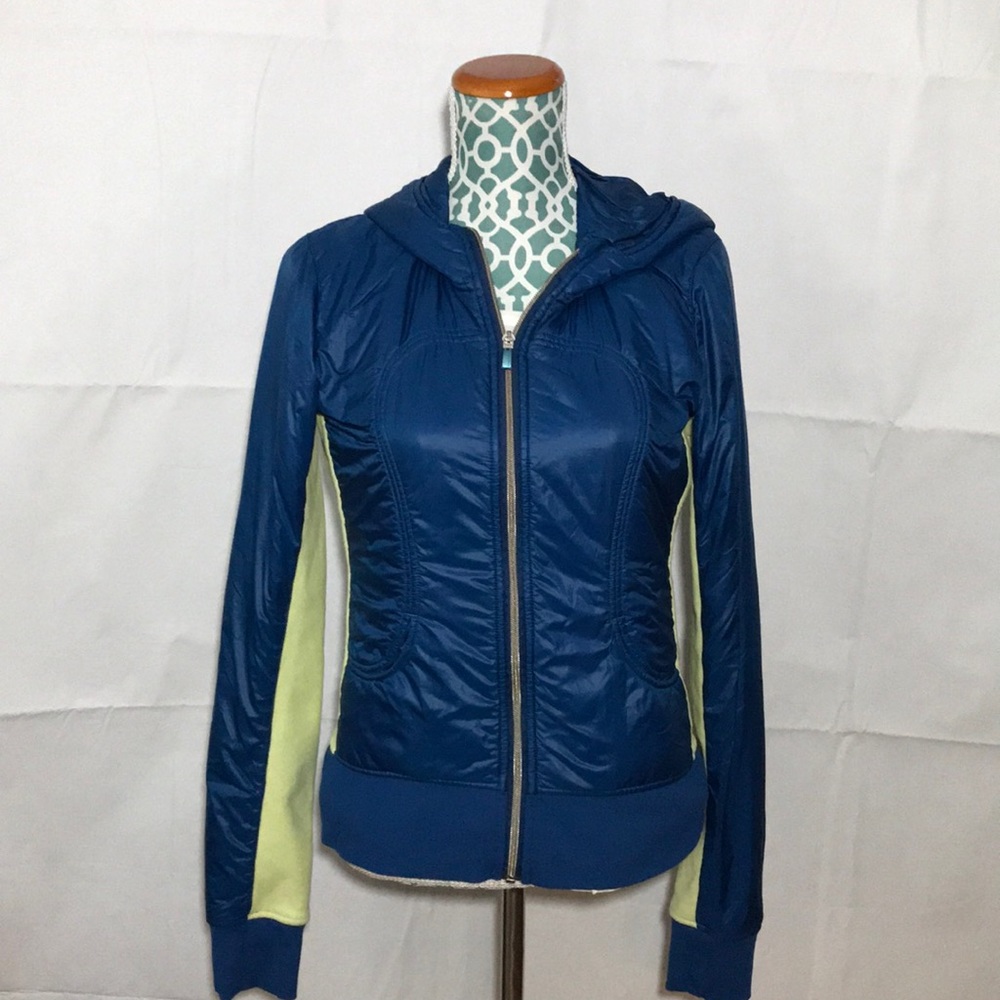 Lululemon Run Bundle Up Zip Up Lightweight Jacket Blue & Green Estimated Medium